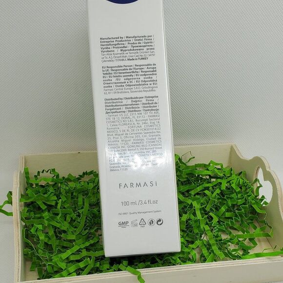 Farmasi Dr C Tuna Resurface Hydrasooth Essence 3.4. fl 0z - Picture 3 of 3